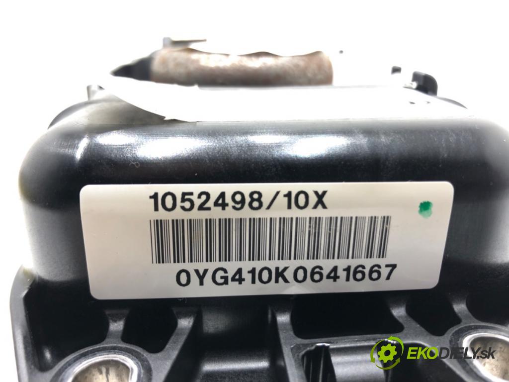 AUDI A8 D5 (4N2, 4N8) 2017 - 2022    60 TFSI Mild Hybrid quattro 338 kW [460 KM] Hybryda silnik benzynowy / elektryczny 2018 - 2022  AirBag spolujazdca 4N0880204D (Airbagy)
