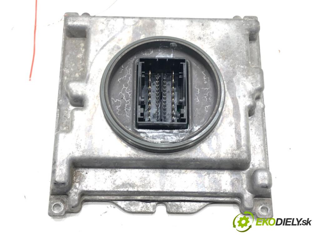 AUDI A8 D5 (4N2, 4N8) 2017 - 2022    60 TFSI Mild Hybrid quattro 338 kW [460 KM] Hybryda silnik benzynowy / elektryczny 2018 - 2022  Menič XENON 7PP941592AC (Riadiace jednotky xenónu)