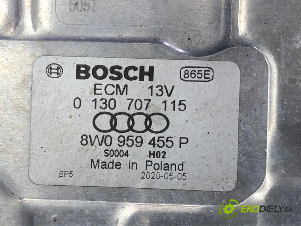 AUDI A8 D5 (4N2, 4N8) 2017 - 2022    60 TFSI Mild Hybrid quattro 338 kW [460 KM] Hybryda silnik benzynowy / elektryczny 2018 - 2022  Ventilátor chladiča 8W0959455P (Ventilátory)