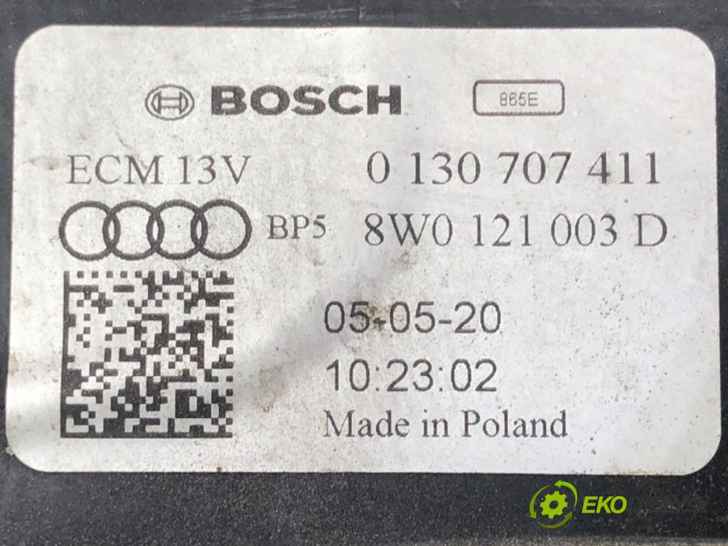 AUDI A8 D5 (4N2, 4N8) 2017 - 2022    60 TFSI Mild Hybrid quattro 338 kW [460 KM] Hybryda silnik benzynowy / elektryczny 2018 - 2022  Ventilátor klimatizácie 8W0121003D (Ventilátory chladičov klimatizácie)