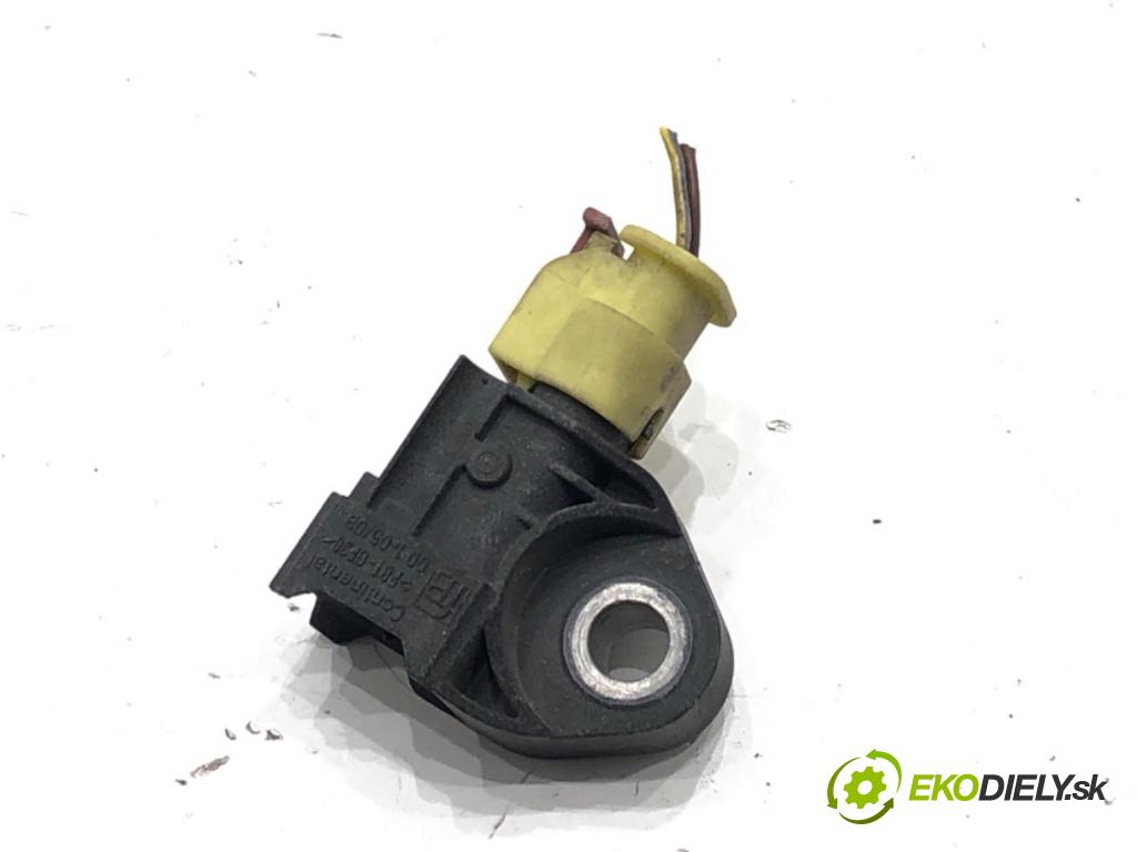 AUDI A8 D5 (4N2, 4N8) 2017 - 2022    60 TFSI Mild Hybrid quattro 338 kW [460 KM] Hybryda silnik benzynowy / elektryczny 2018 - 2022  Snímač nárazu 4N0959651E (Snímače nárazu)