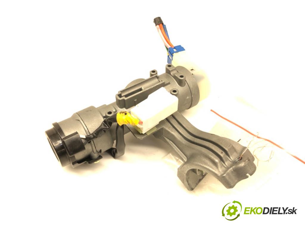 KIA RIO II (JB) 2005 - 2011    1.4 16V 71 kW [97 KM] benzyna 2005 - 2011  spinačka  (Spínacie skrinky a kľúče)