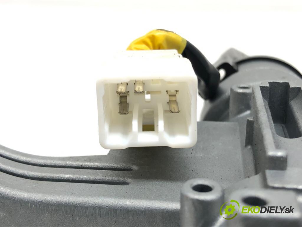 KIA RIO II (JB) 2005 - 2011    1.4 16V 71 kW [97 KM] benzyna 2005 - 2011  spinačka  (Spínacie skrinky a kľúče)