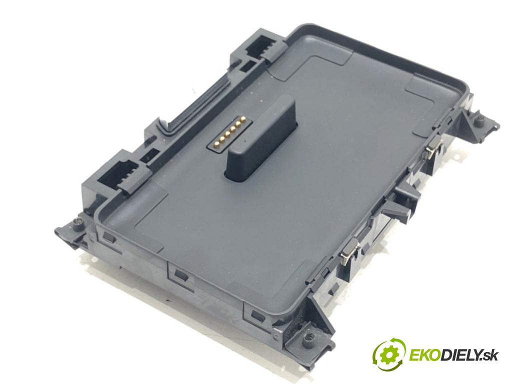 AUDI A8 D5 (4N2, 4N8) 2017 - 2022    60 TFSI Mild Hybrid quattro 338 kW [460 KM] Hybryda silnik benzynowy / elektryczny 2018 - 2022  Držiak 4N0035705A