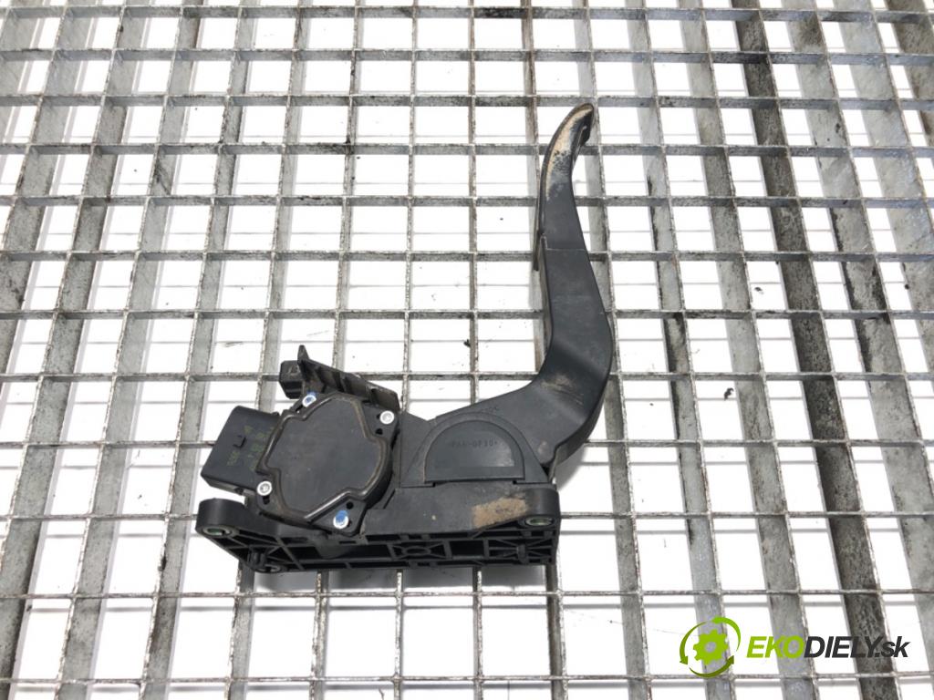 MERCEDES-BENZ SPRINTER 3-t Platforma / podwozie (B903) 1995 - 2012    313 CDI 95 kW [129 KM] olej napędowy 2000 - 2006  Potenciometer plynu 0281002335 (Pedále)