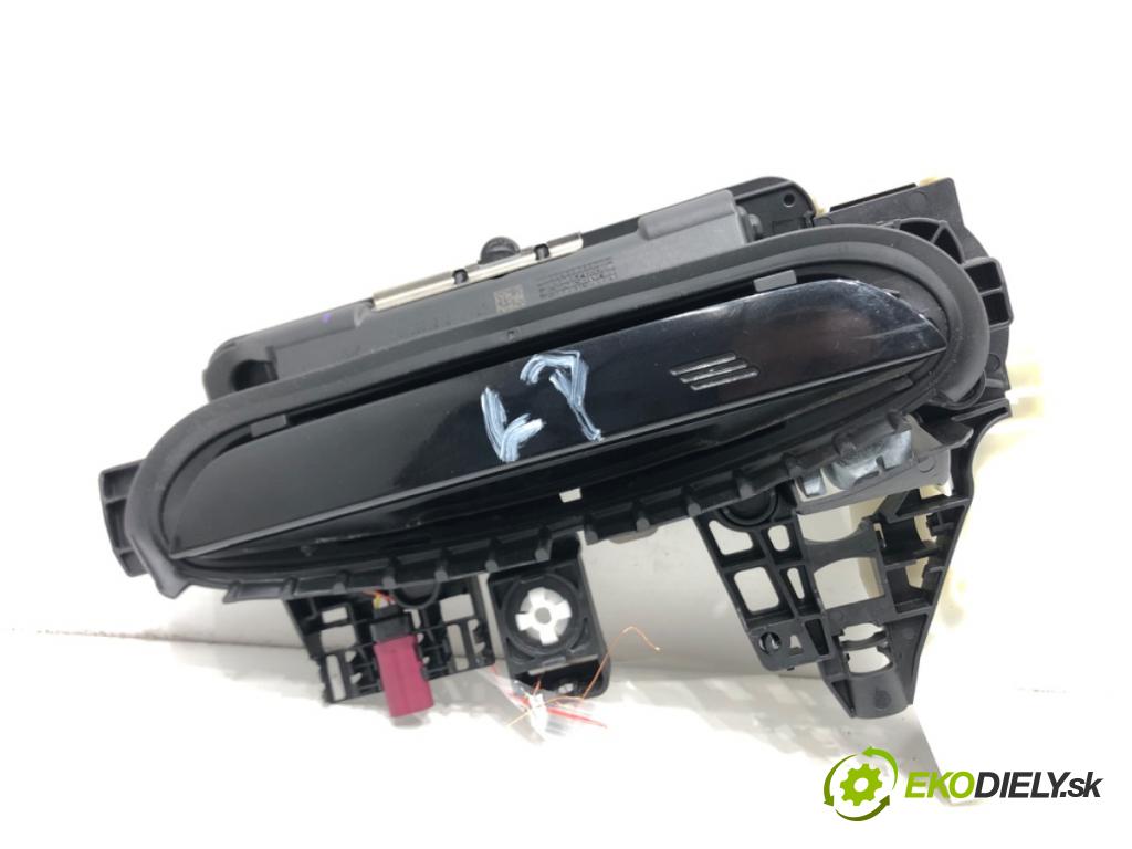 BMW X1 (U11) 2022-2025    s-drive 2.0i 115kW [156KM] BENZYNA  Kľučka vonkajšia ľavy predný 5A68ED5