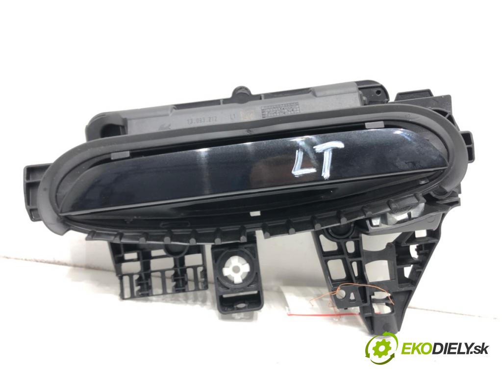 BMW X1 (U11) 2022-2025    s-drive 2.0i 115kW [156KM] BENZYNA  Kľučka vonkajšia ľavy zad 5A68EF1