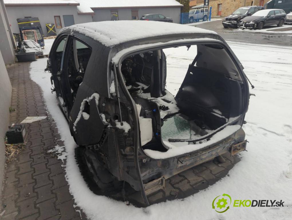 KIA SPORTAGE III (SL) 2009 - 2022    1.6 GDI 99 kW [135 KM] benzyna 2011 - 2022  KAROSERIA ČTVRŤÁK blatník zadní část levý pravý práh střecha PODŁUŻNICA