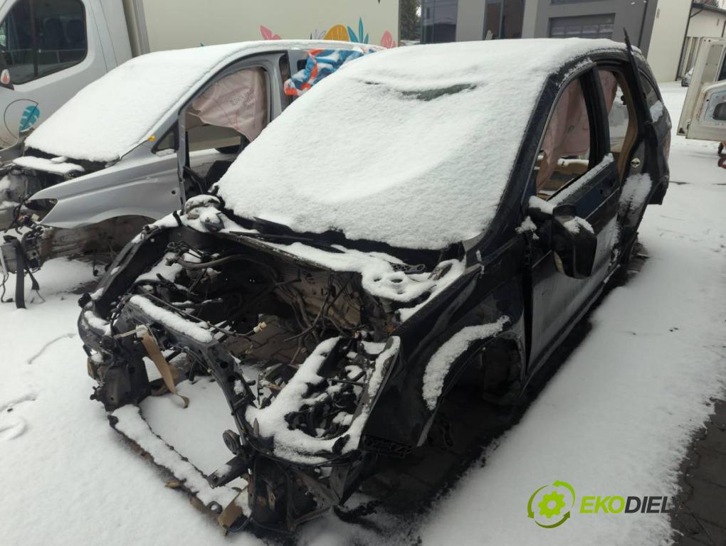 HONDA CR-V III (RE_) 2006 - 2022    2.0 i-VTEC (RE5, RE1) 110 kW [150 KM] benzyna 2007 - 2012  KAROSERIA ČTVRŤÁK blatník zadní část práh střecha PODŁUŻNICA