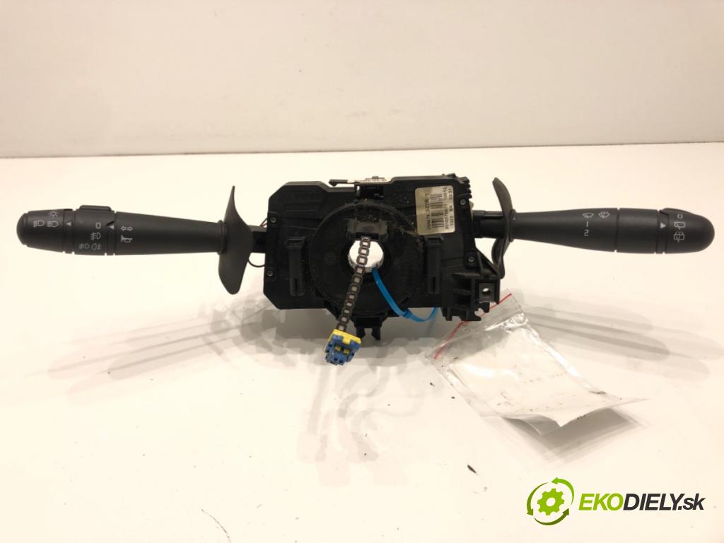 DACIA DUSTER (HS_) 2010 - 2018    1.6 16V LPG 77 kW [105 KM] Benzyna / gaz samochodowy (LPG) 2011 - 2018  Prepínač kombinovaný 255679527R (Prepínače, spínače, tlačidlá a ovládače kúrenia)