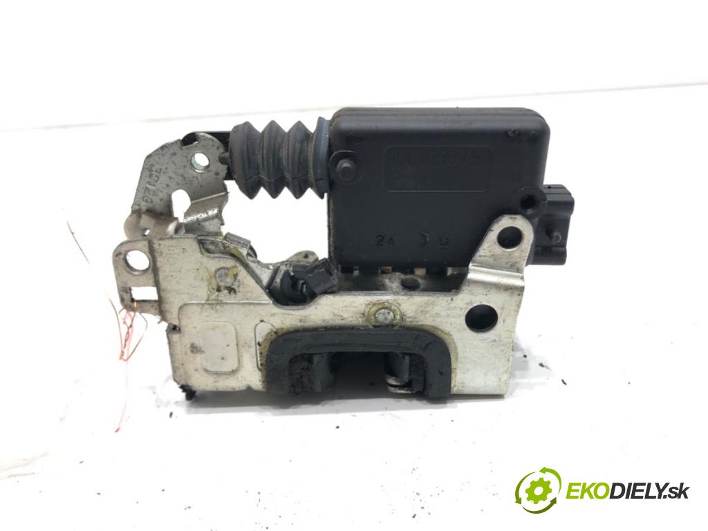 DACIA DUSTER (HS_) 2010 - 2018    1.6 16V LPG 77 kW [105 KM] Benzyna / gaz samochodowy (LPG) 2011 - 2018  zámok dveře levý zadní část 825030283R