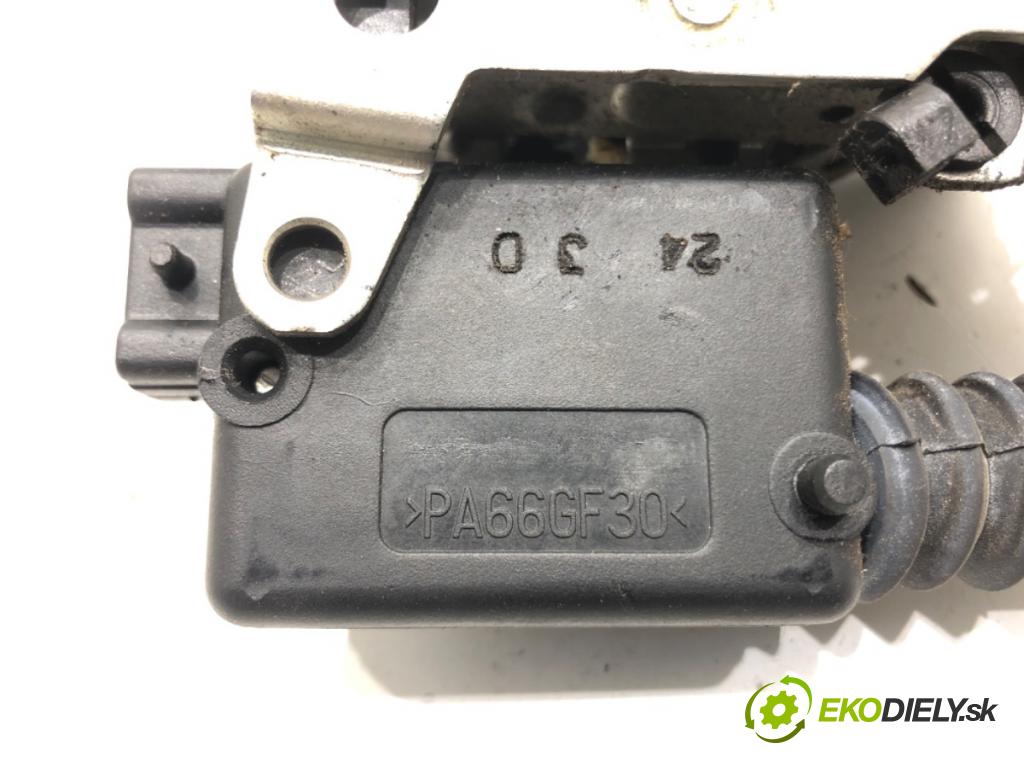 DACIA DUSTER (HS_) 2010 - 2018    1.6 16V LPG 77 kW [105 KM] Benzyna / gaz samochodowy (LPG) 2011 - 2018  zámok dveře levý zadní část 825030283R