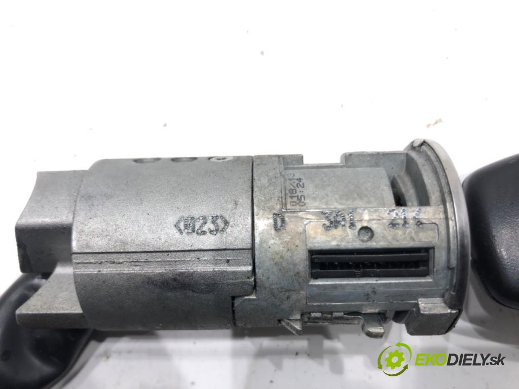 DACIA DUSTER (HS_) 2010 - 2018    1.6 16V LPG 77 kW [105 KM] Benzyna / gaz samochodowy (LPG) 2011 - 2018  spinačka  (Spínacie skrinky a kľúče)