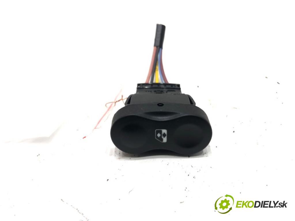 DACIA DUSTER (HS_) 2010 - 2018    1.6 16V LPG 77 kW [105 KM] Benzyna / gaz samochodowy (LPG) 2011 - 2018  Prepínač okien  (Prepínače, spínače, tlačidlá a ovládače kúrenia)