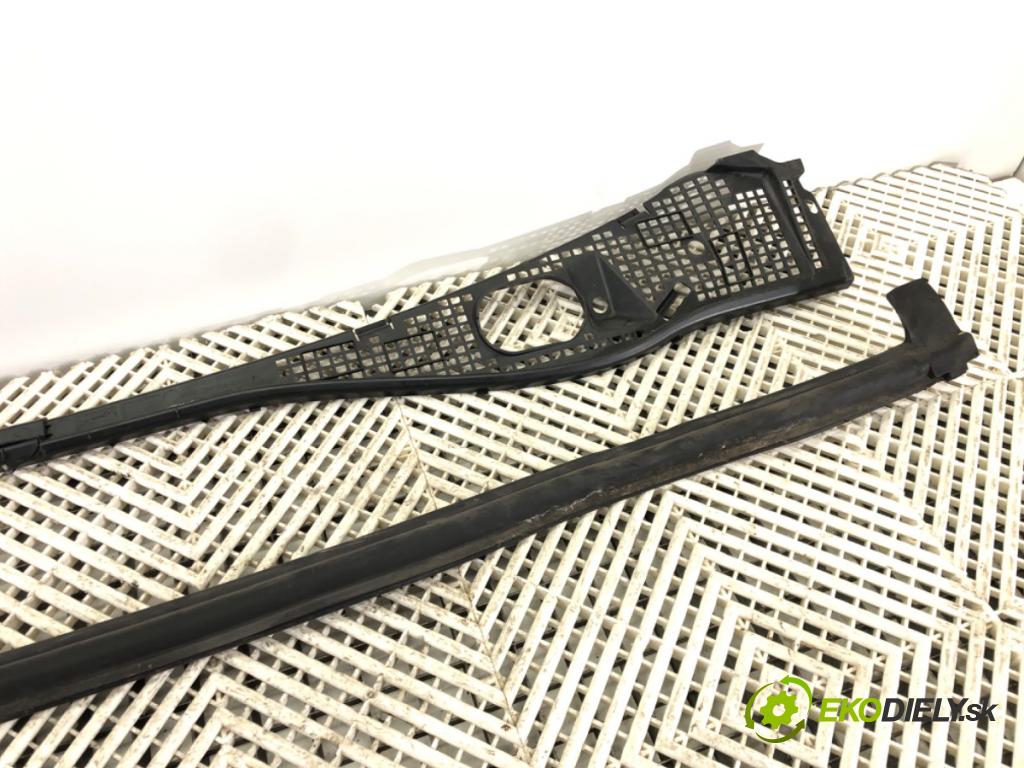 DACIA DUSTER (HS_) 2010 - 2018    1.6 16V LPG 77 kW [105 KM] Benzyna / gaz samochodowy (LPG) 2011 - 2018  Torpédo, plast pod čelné okno 8200294316 (Torpéda)