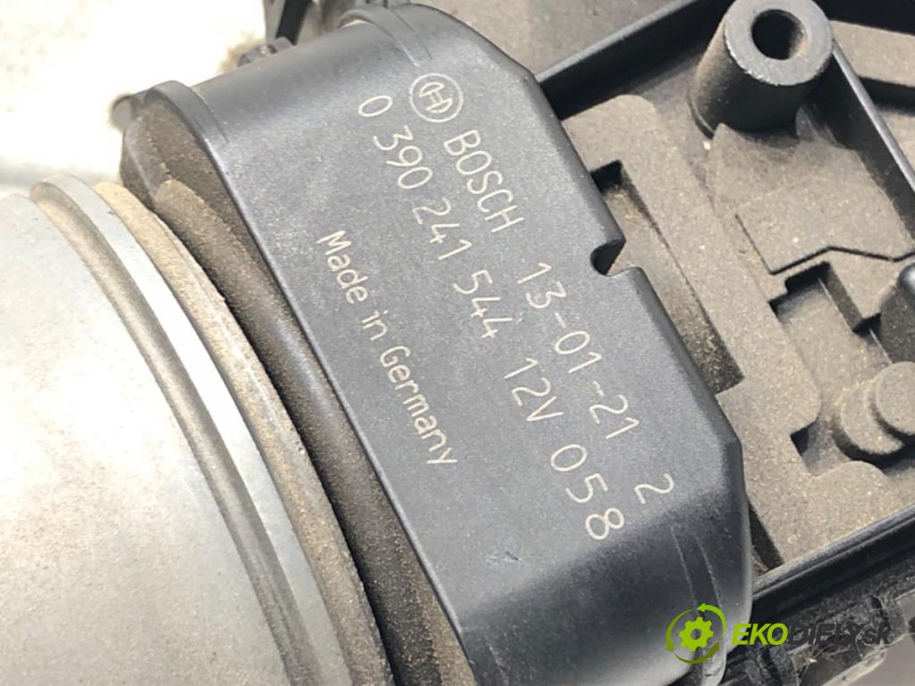 DACIA DUSTER (HS_) 2010 - 2018    1.6 16V LPG 77 kW [105 KM] Benzyna / gaz samochodowy (LPG) 2011 - 2018  Mechanizmus stieračov predný 8200619512 (Motorčeky stieračov predné)