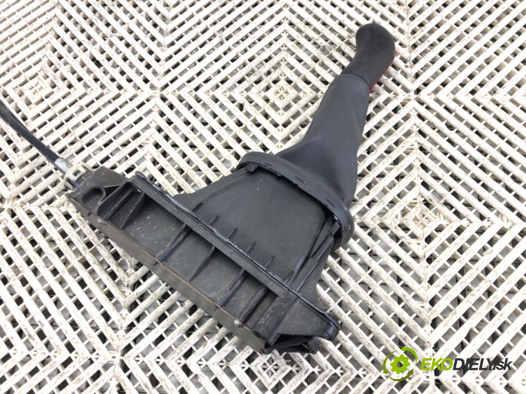 DACIA DUSTER (HS_) 2010 - 2018    1.6 16V LPG 77 kW [105 KM] Benzyna / gaz samochodowy (LPG) 2011 - 2018  Kulisa 8200760429 (Rýchlostné páky / kulisy)