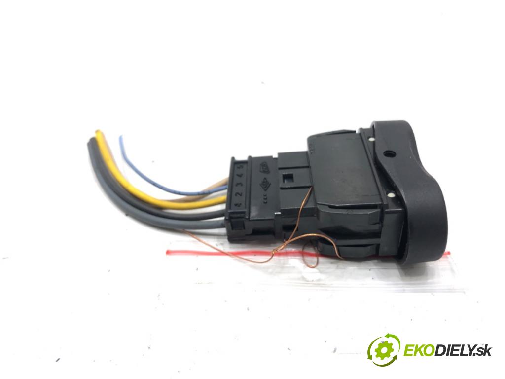 DACIA DUSTER (HS_) 2010 - 2018    1.6 16V LPG 77 kW [105 KM] Benzyna / gaz samochodowy (LPG) 2011 - 2018  Prepínač okien  (Prepínače, spínače, tlačidlá a ovládače kúrenia)