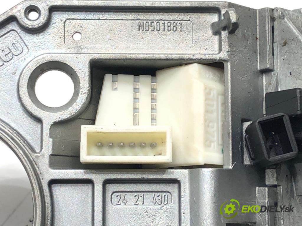 OPEL ZAFIRA B Nadwozie pełne/minivan (A05) 2005 - 2015    1.9 CDTI VAN (M75) 88 kW [120 KM] olej napędowy 2005 - 2015  spinačka 2421430 (Spínacie skrinky a kľúče)