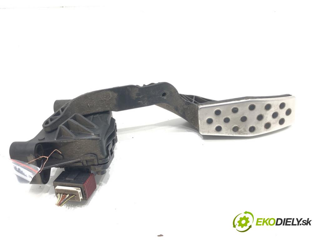 OPEL ZAFIRA B Nadwozie pełne/minivan (A05) 2005 - 2015    1.9 CDTI VAN (M75) 88 kW [120 KM] olej napędowy 2005 - 2015  Potenciometer plynu 13125115 (Pedále)