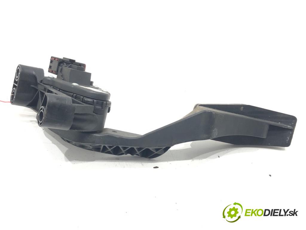 OPEL ZAFIRA B Nadwozie pełne/minivan (A05) 2005 - 2015    1.9 CDTI VAN (M75) 88 kW [120 KM] olej napędowy 2005 - 2015  Potenciometer plynu 13125115 (Pedále)