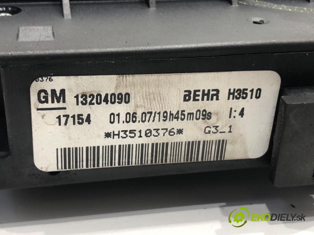 OPEL ZAFIRA B Nadwozie pełne/minivan (A05) 2005 - 2015    1.9 CDTI VAN (M75) 88 kW [120 KM] olej napędowy 2005 - 2015  Výhrevné teleso, radiátor kúrenia elektrická 13204090 (Radiátory kúrenia)
