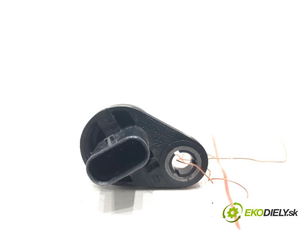 BMW X1 (U11) 2022-2025    s-drive 2.0i 115kW [156KM] BENZYNA  snímač pozice vačkového hřídele 8644374 (Snímače polohy kliky, vačky)