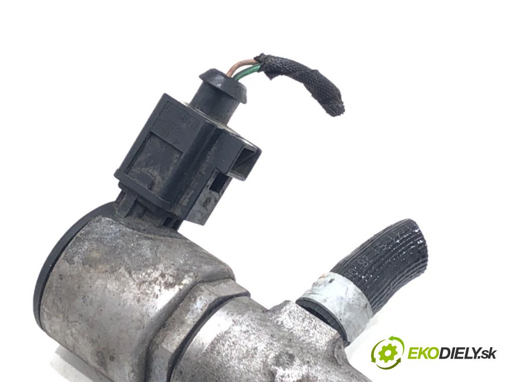 MAN TGE Autobus 2017 - 2022    2.0 TDI 130 kW [177 KM] olej napędowy 2017 - 2022  Lišta vstrekovacia 03N130093B (Vstrekovacie lišty)