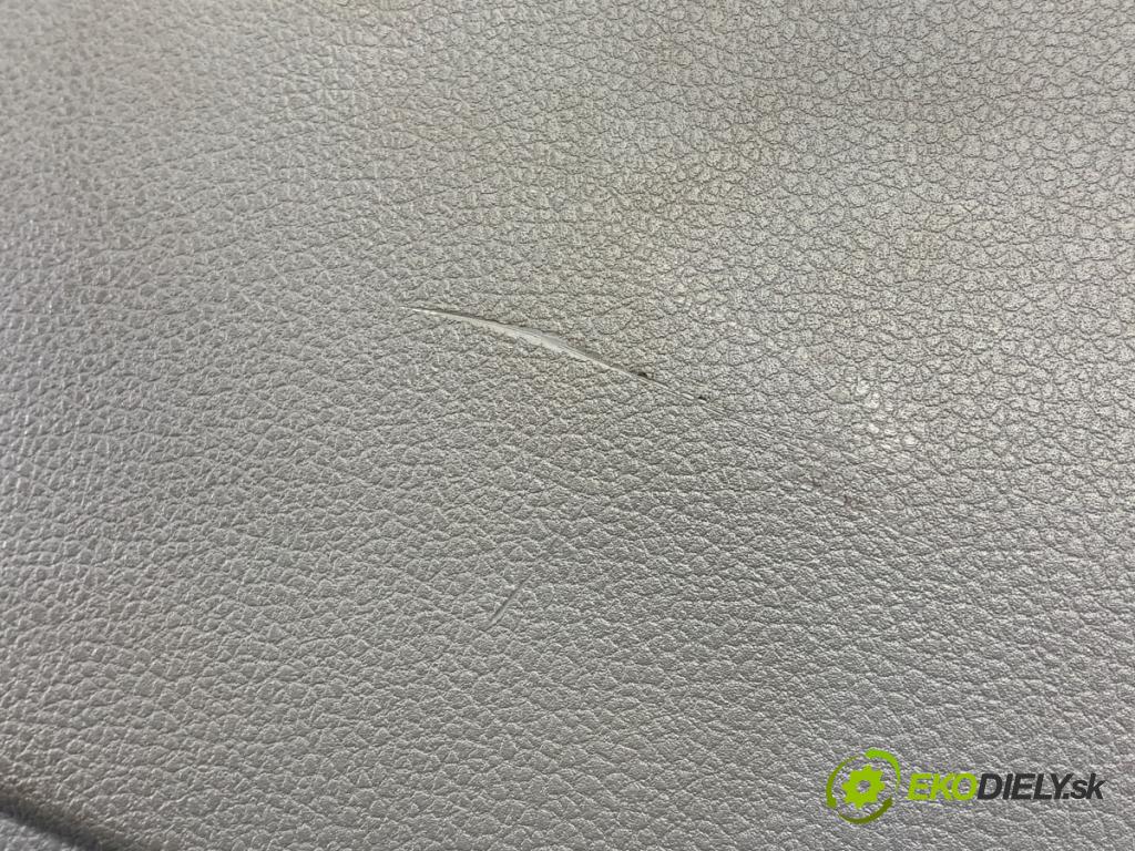 MAN TGE Autobus 2017 - 2022    2.0 TDI 130 kW [177 KM] olej napędowy 2017 - 2022  Priehradka, kastlík spolujazdca 7C1857264 (Priehradky, kastlíky)