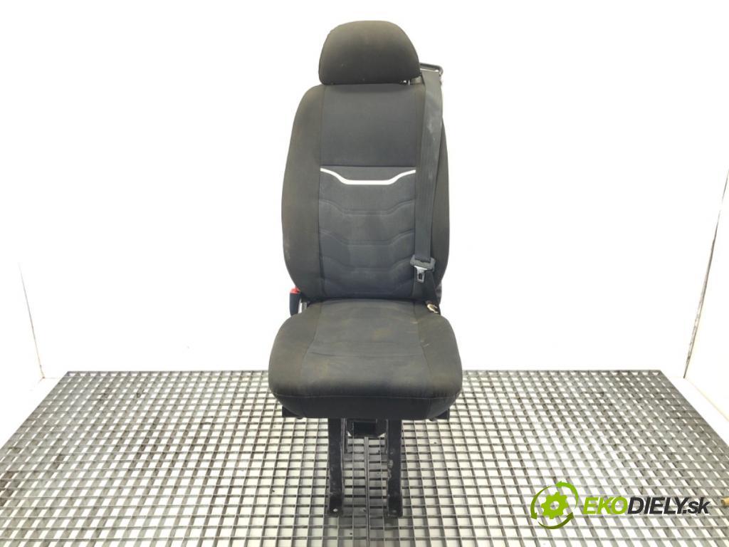 MAN TGE Autobus 2017 - 2022    2.0 TDI 130 kW [177 KM] olej napędowy 2017 - 2022  Sedadlo Sedadlo zad 