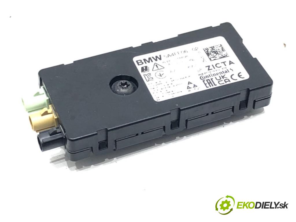 BMW X1 (U11) 2022-2025    s-drive 2.0i 115kW [156KM] BENZYNA  Zosilňovač Antenní: 5A4FF06 (Zosilňovač)