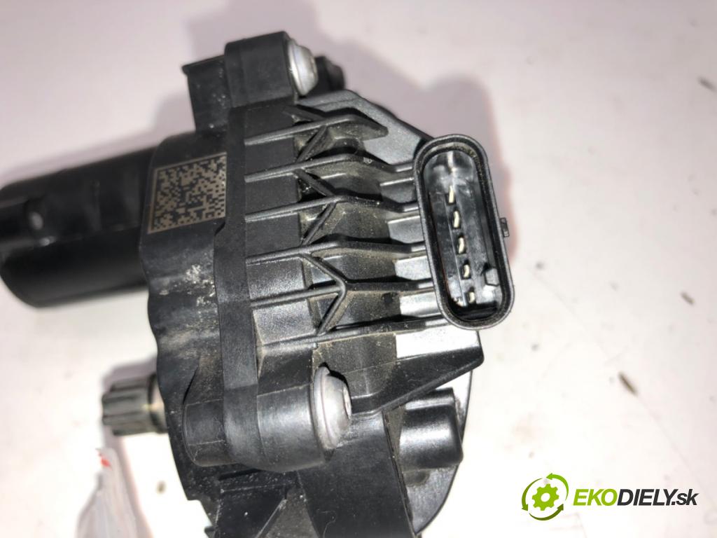 BMW X1 (U11) 2022-2025    s-drive 2.0i 115kW [156KM] BENZYNA  Nastavovač 610472.11