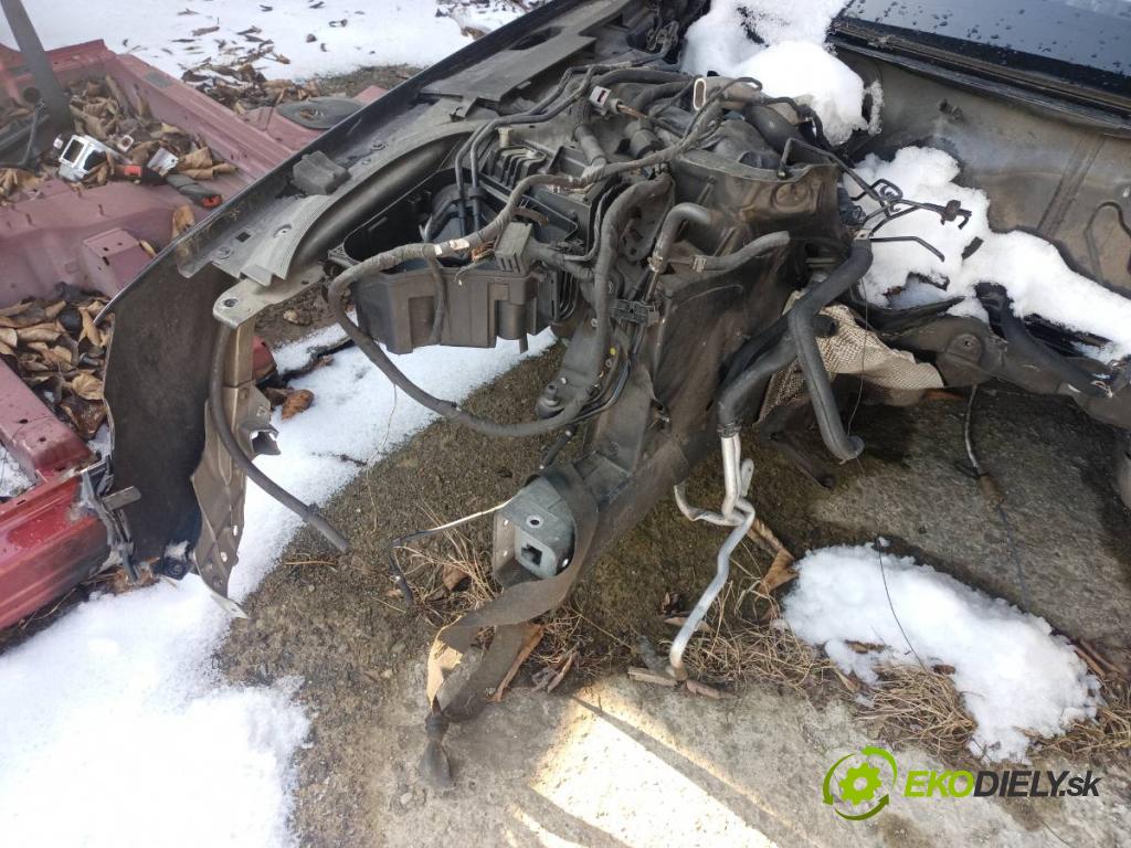 AUDI A8 D4 (4H2, 4H8, 4HC, 4HL) 2009 - 2018 kvalita A motor 4.2FSI 273kW ( 371KM ) VIN: WAUZZZ4H4AN001509 sedan 4D Prevodovka automatická farba black (L8) rok rok vyr. 2010 obdobie rok vyr. 2009-2018