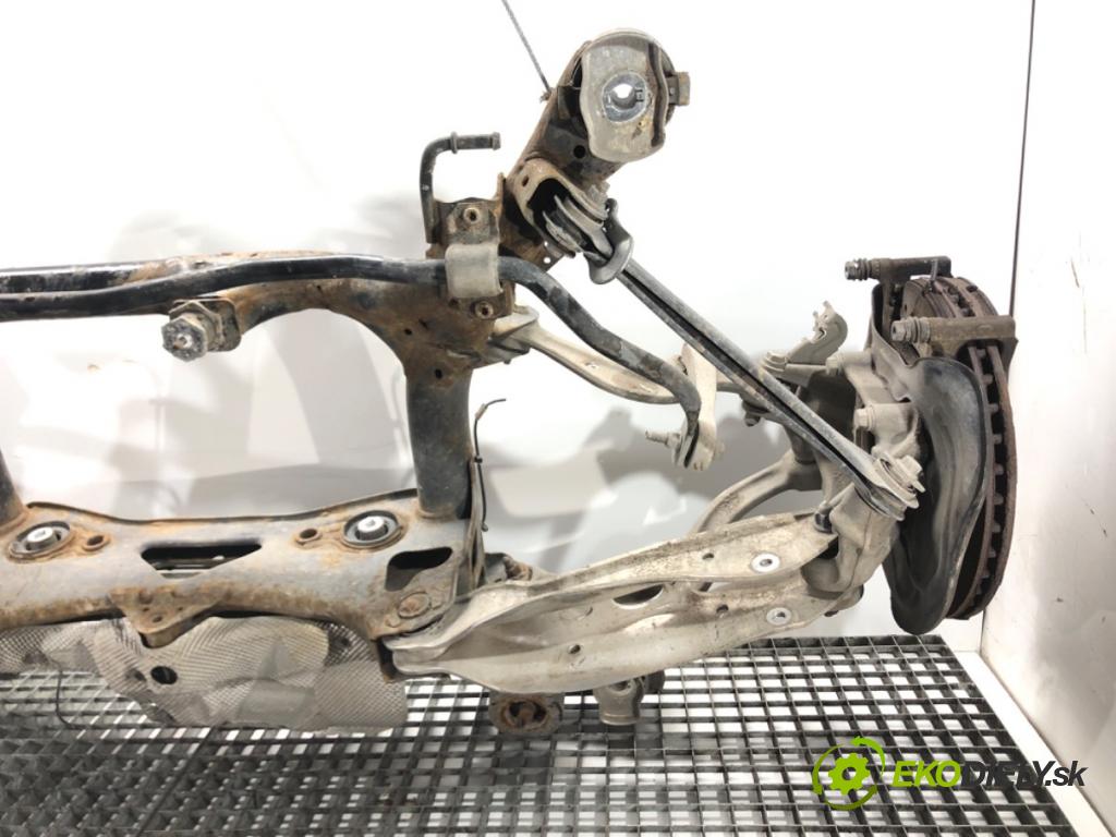 AUDI Q7 (4MB, 4MG) 2015 - 2022    3.0 TDI quattro 200 kW [272 KM] olej napędowy 2015 - 2019  výztuha zadní část řízení 4M0500025 4M0501055H