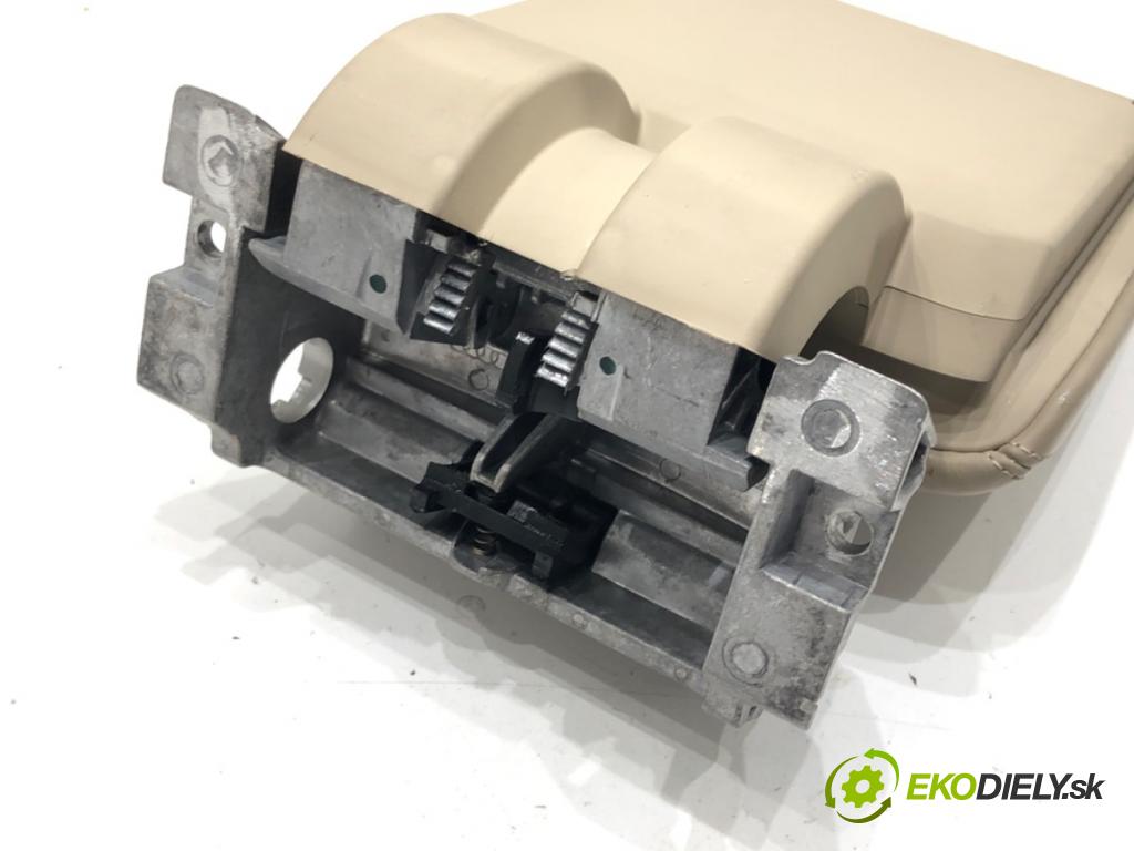 AUDI Q7 (4MB, 4MG) 2015 - 2022    3.0 TDI quattro 200 kW [272 KM] olej napędowy 2015 - 2019  Lakťová opierka 4M0864207B (Lakťové opierky)