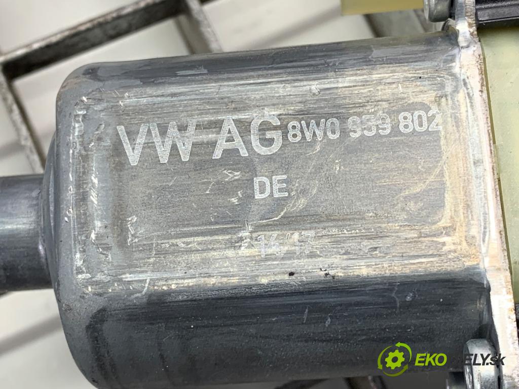 AUDI Q7 (4MB, 4MG) 2015 - 2022    3.0 TDI quattro 200 kW [272 KM] olej napędowy 2015 - 2019  mechanismus okna levý přední část 4M0837461A