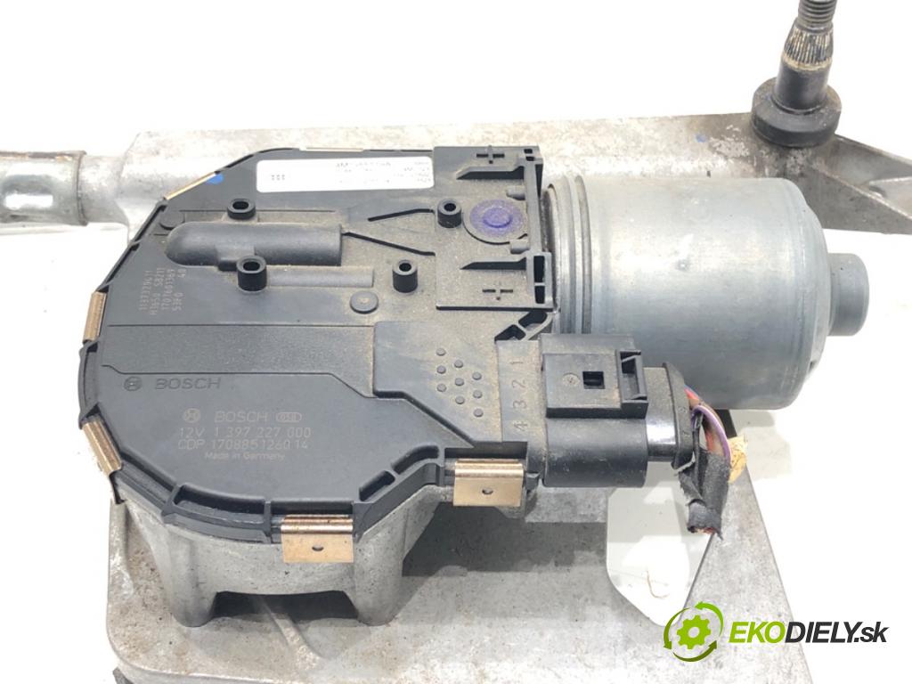 AUDI Q7 (4MB, 4MG) 2015 - 2022    3.0 TDI quattro 200 kW [272 KM] olej napędowy 2015 - 2019  Mechanizmus stieračov predný 4M1955023B (Motorčeky stieračov predné)