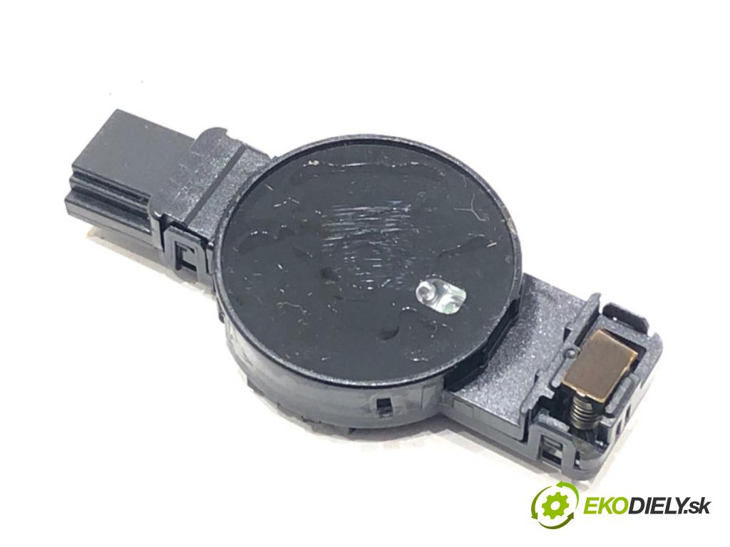 AUDI Q7 (4MB, 4MG) 2015 - 2022    3.0 TDI quattro 200 kW [272 KM] olej napędowy 2015 - 2019  Snímač dažďa 81A955547A (Snímače dažďa)