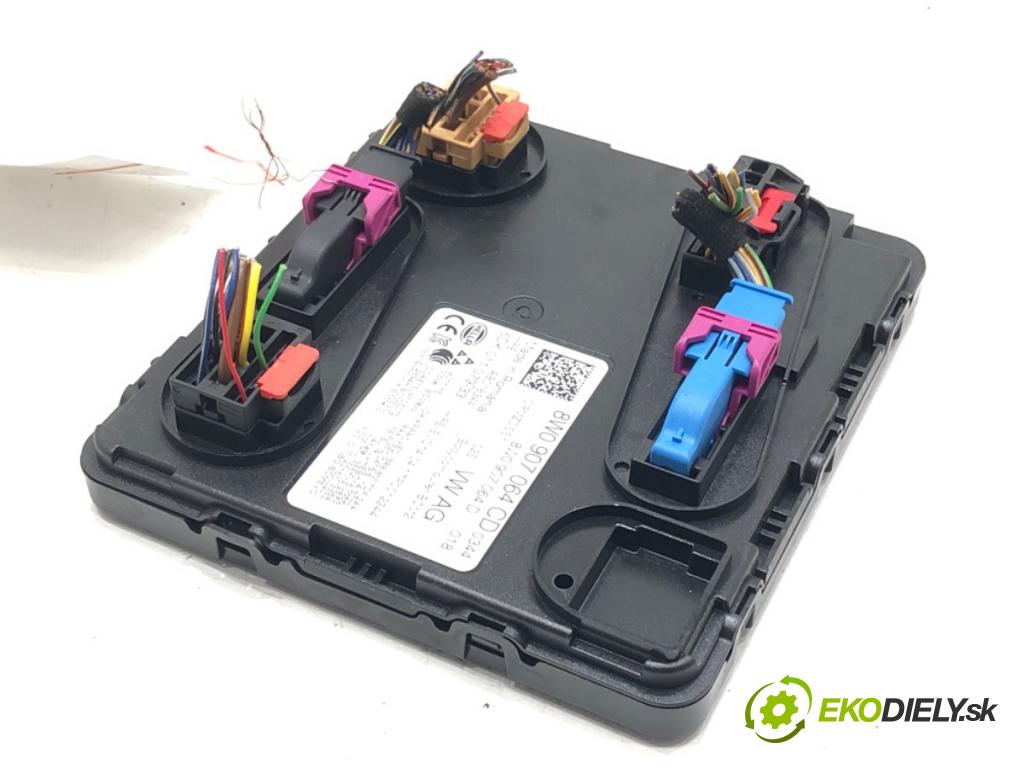 AUDI Q7 (4MB, 4MG) 2015 - 2022    3.0 TDI quattro 200 kW [272 KM] olej napędowy 2015 - 2019  Modul BCM 8W0907064CD (Ostatné)