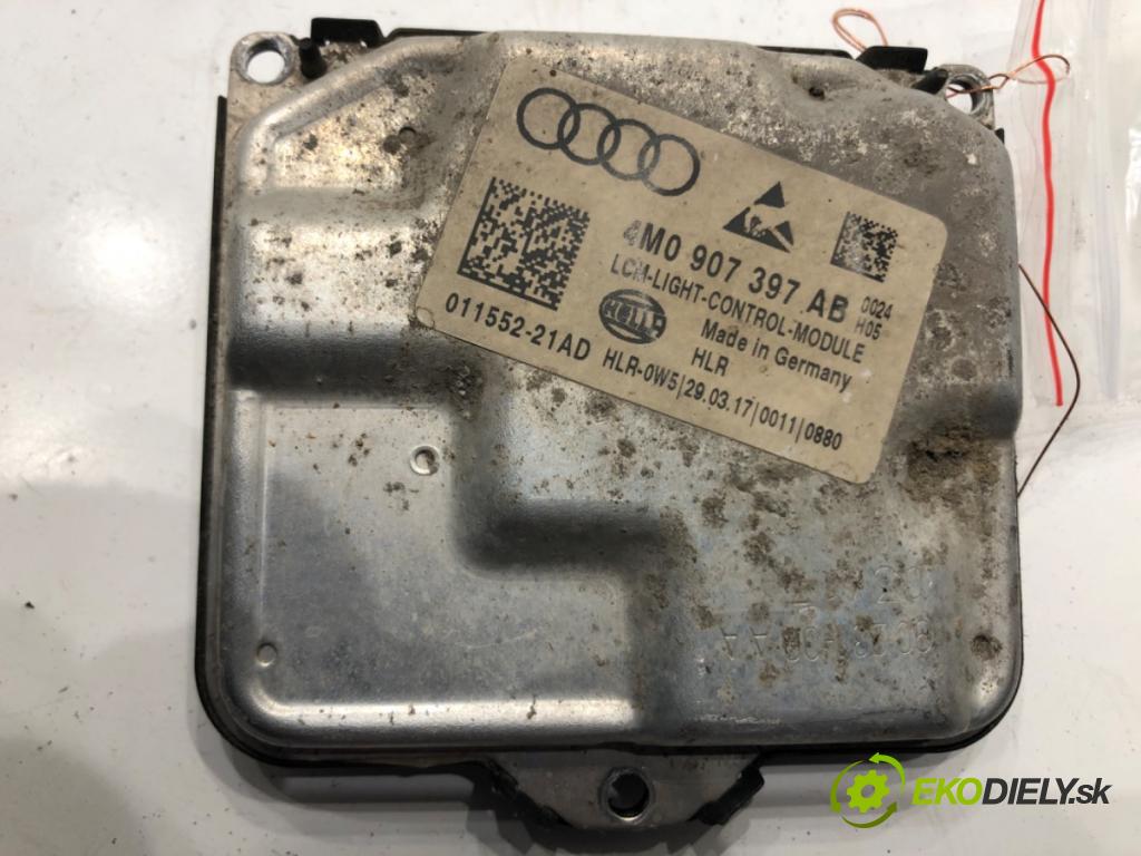 AUDI Q7 (4MB, 4MG) 2015 - 2022    3.0 TDI quattro 200 kW [272 KM] olej napędowy 2015 - 2019  Menič XENON 4M0907397AB (Riadiace jednotky xenónu)