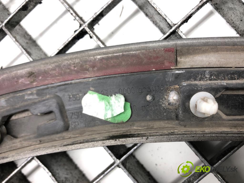 AUDI Q7 (4MB, 4MG) 2015 - 2022    3.0 TDI quattro 200 kW [272 KM] olej napędowy 2015 - 2019  Lišta blatníka zad ľavá strana 4M0853817 (Lišty)