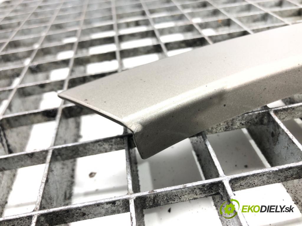 AUDI Q7 (4MB, 4MG) 2015 - 2022    3.0 TDI quattro 200 kW [272 KM] olej napędowy 2015 - 2019  Lišta blatníka zad pravá 4M0853818 (Lišty)