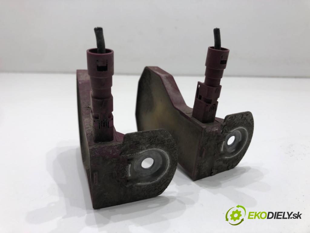 AUDI Q7 (4MB, 4MG) 2015 - 2022    3.0 TDI quattro 200 kW [272 KM] olej napędowy 2015 - 2019  Zosilňovač Antenní: 4M0035507 (Zosilňovače)