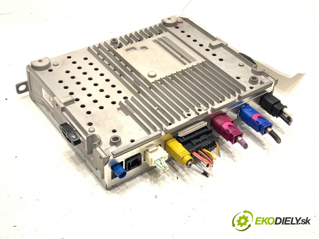 BMW X1 (U11) 2022-2025    s-drive 2.0i 115kW [156KM] BENZYNA  RADIO Navigácia 5A8E7A3 MGU21A (Audio zariadenia)