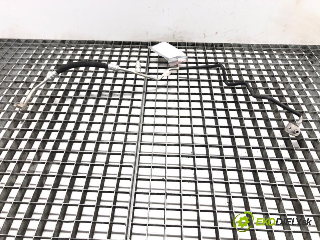 AUDI A8 D5 (4N2, 4N8) 2017 - 2022    60 TFSI Mild Hybrid quattro 338 kW [460 KM] Hybryda silnik benzynowy / elektryczny 2018 - 2022  rúrka klimatizácie 4N1816736A (Rúrky klimatizácie)