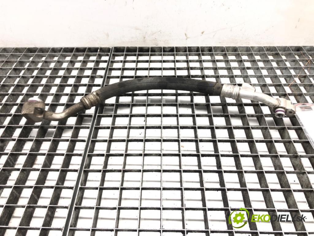 AUDI A8 D5 (4N2, 4N8) 2017 - 2022    60 TFSI Mild Hybrid quattro 338 kW [460 KM] Hybryda silnik benzynowy / elektryczny 2018 - 2022  rúrka klimatizácie 4N0260707N (Rúrky klimatizácie)