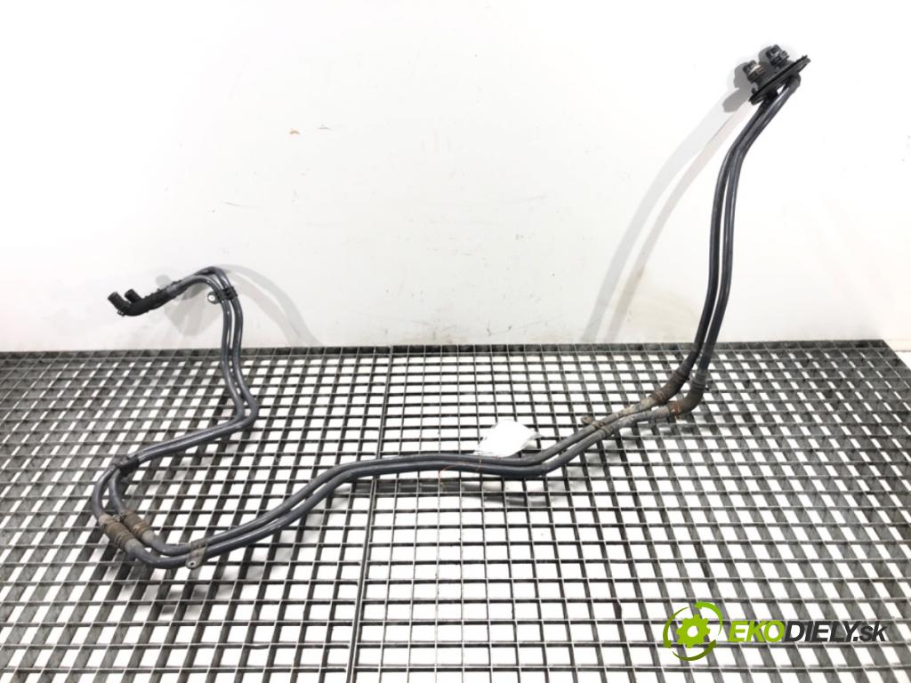 AUDI A8 D5 (4N2, 4N8) 2017 - 2022    60 TFSI Mild Hybrid quattro 338 kW [460 KM] Hybryda silnik benzynowy / elektryczny 2018 - 2022  kable rúrky vody 4N0121050E