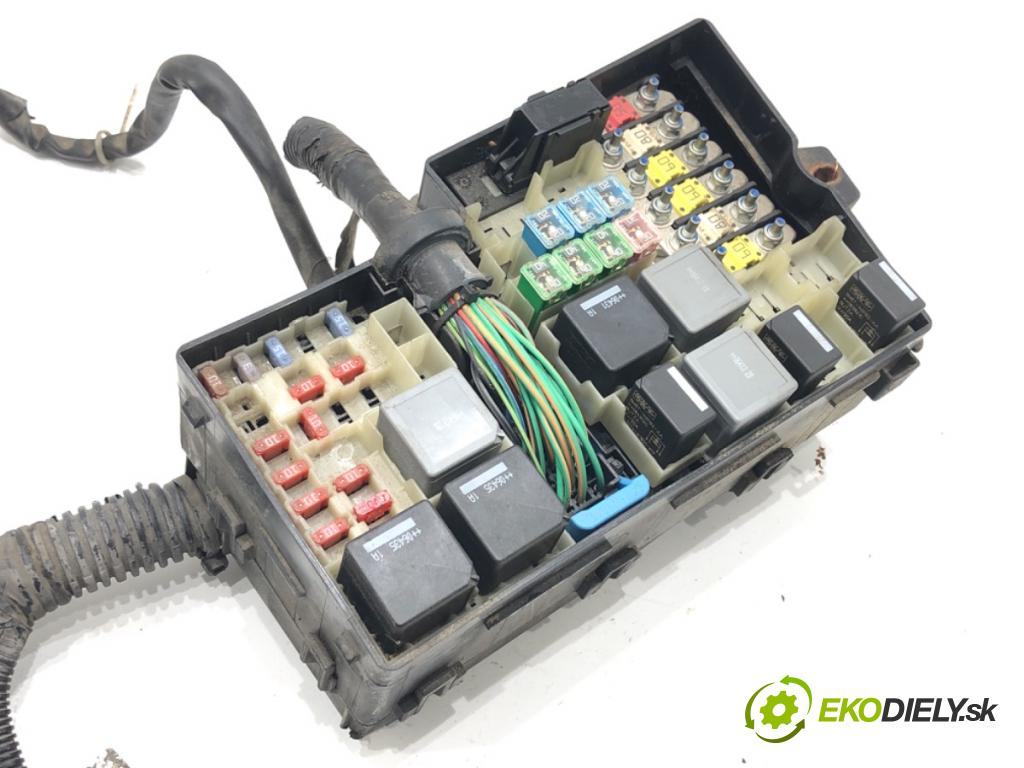 FORD FOCUS II Turnier (DA_, FFS, DS) 2004 - 2012    1.6 TDCi 80 kW [109 KM] olej napędowy 2004 - 2012  modul BSI  (Pojistkové skříňky)