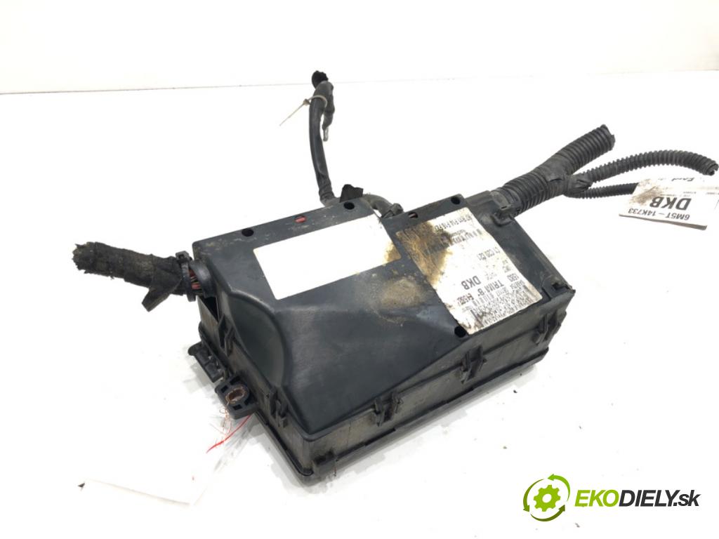 FORD FOCUS II Turnier (DA_, FFS, DS) 2004 - 2012    1.6 TDCi 80 kW [109 KM] olej napędowy 2004 - 2012  modul BSI  (Pojistkové skříňky)