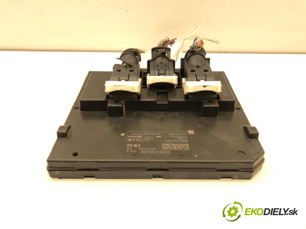 MAN TGE Autobus 2017 - 2022    2.0 TDI 130 kW [177 KM] olej napędowy 2017 - 2022  Modul komfortu 5Q0937084DE (Moduly komfortu)